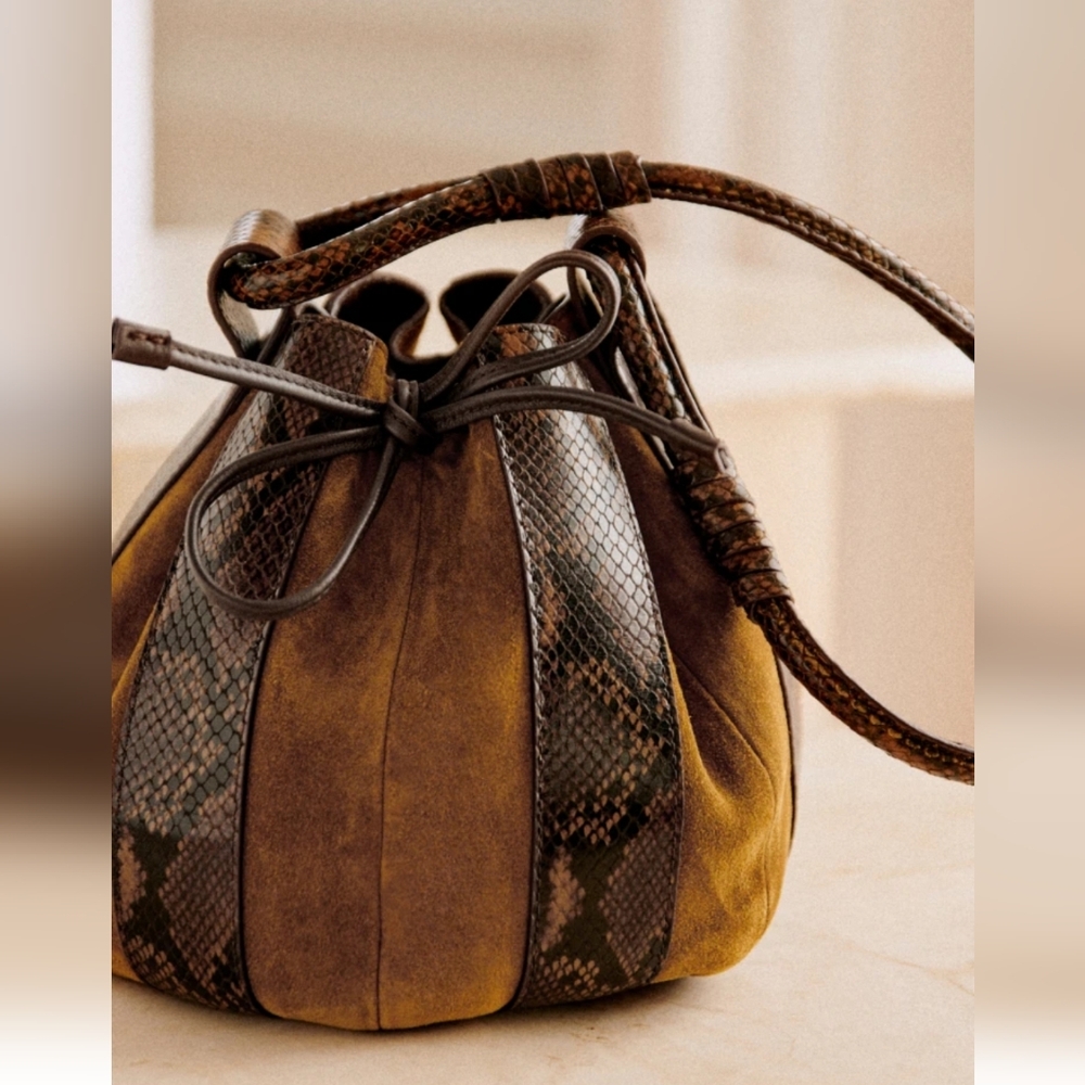Nwt! Sezane Lola Bucket Bag Multiclored Phyton Print